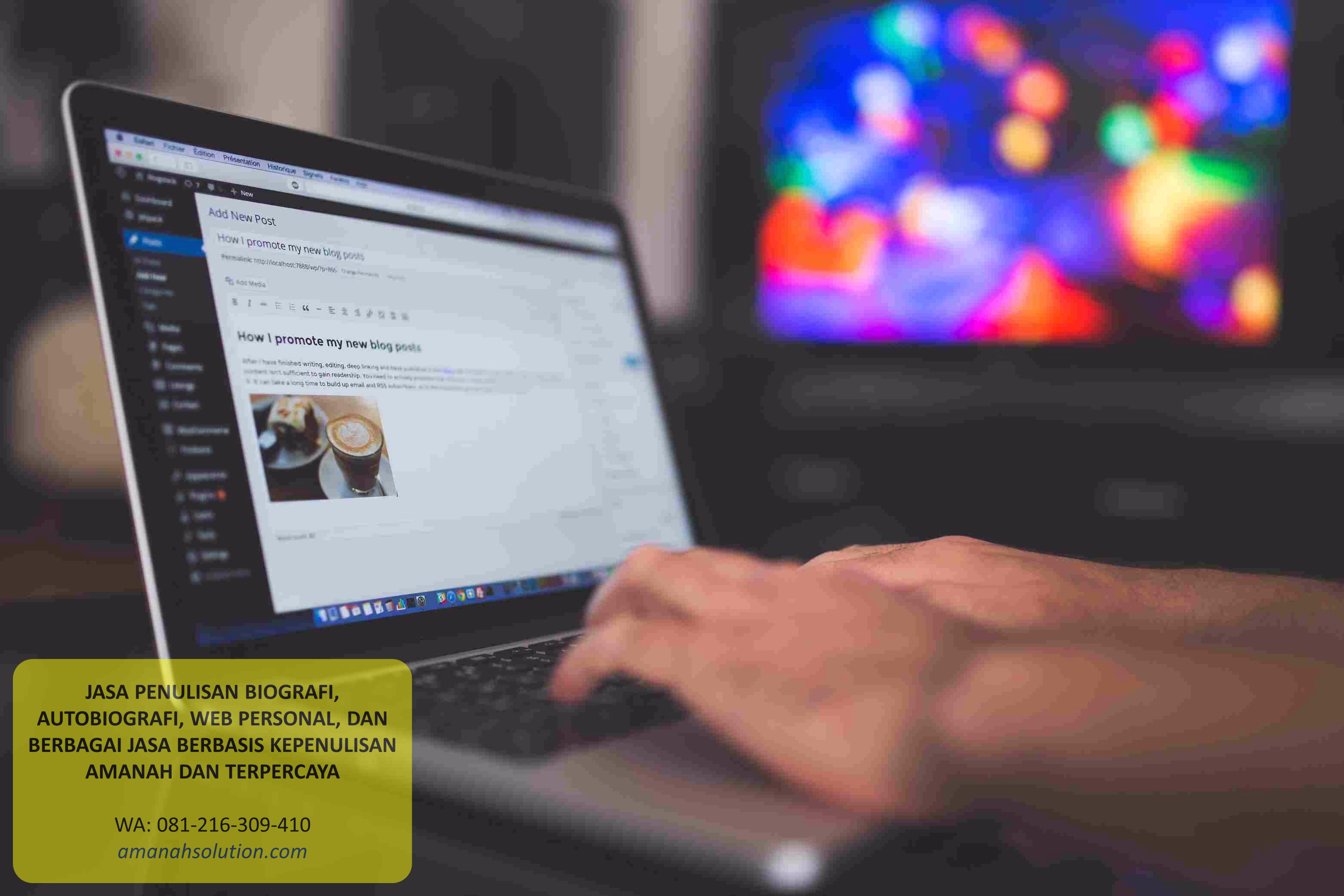 Penulis profesional menyusun naskah autobiografi dan biografi tokoh