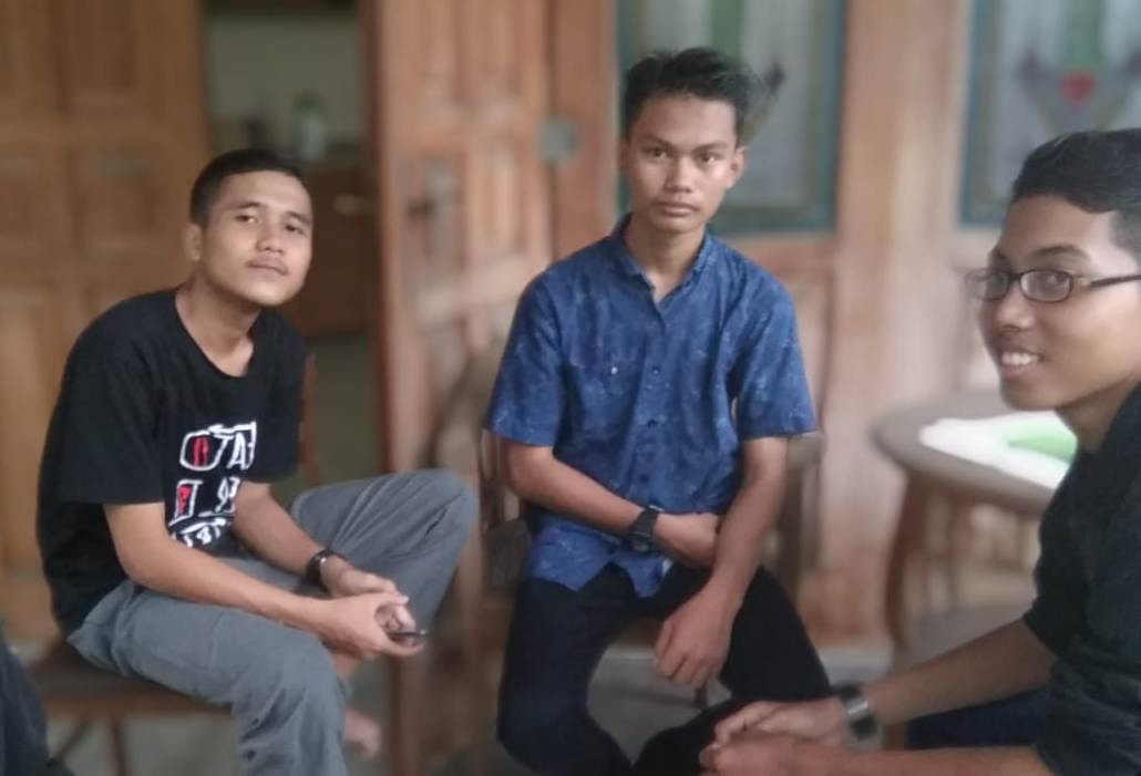Rudi, Muslim, dan Rizki, peserta magang SMK dari SMKN Karanganyar