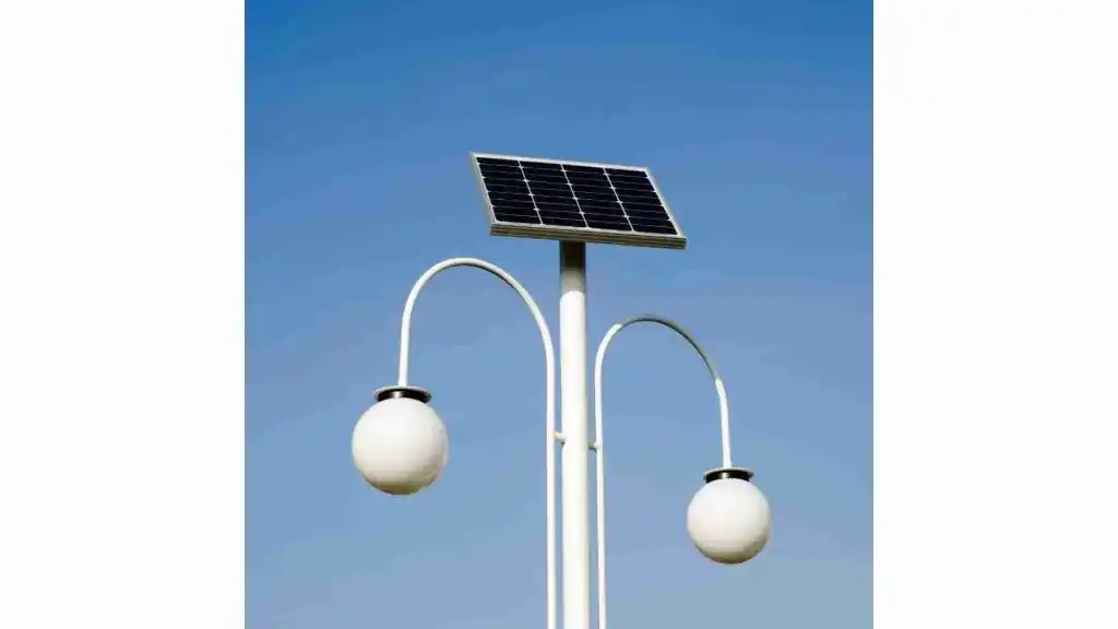 Lampu Taman Tenaga Surya Modern